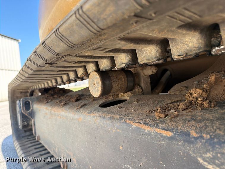 image for item FC3387 2011 Caterpillar 305D mini excavator