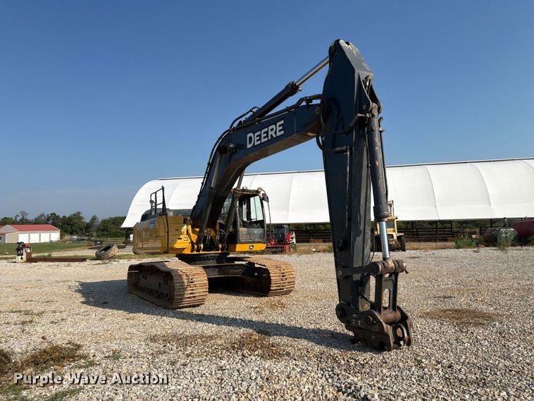 image for item FC3388 2016 John Deere 350G LC excavator