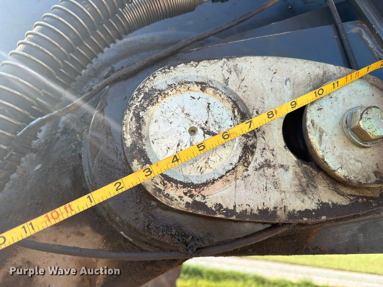 image for item FC3388 2016 John Deere 350G LC excavator