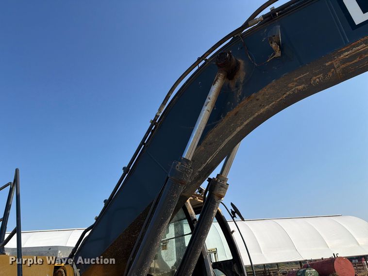 image for item FC3388 2016 John Deere 350G LC excavator