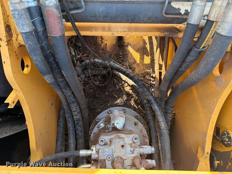 image for item FC3388 2016 John Deere 350G LC excavator
