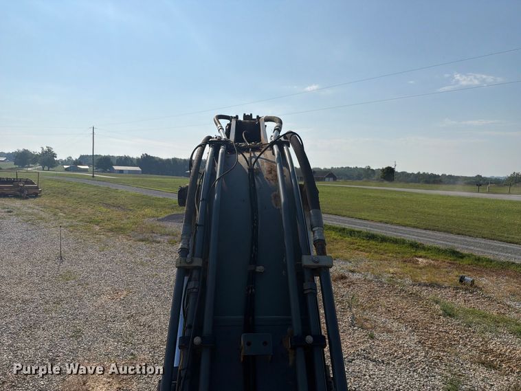 image for item FC3388 2016 John Deere 350G LC excavator