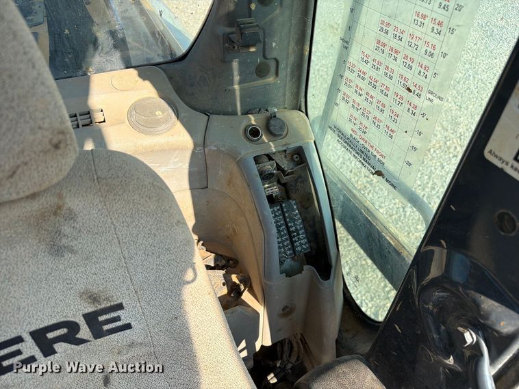image for item FC3388 2016 John Deere 350G LC excavator