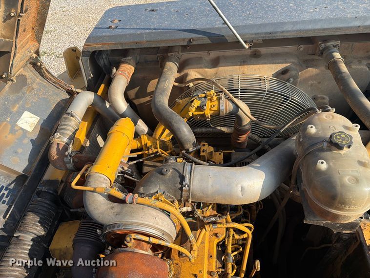 image for item FC3388 2016 John Deere 350G LC excavator