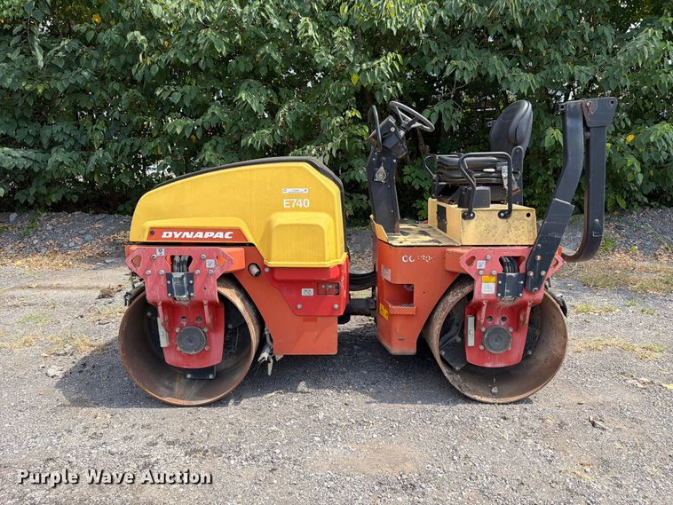 image for item FC3390 Dynapac CC1300 double drum vibratory roller