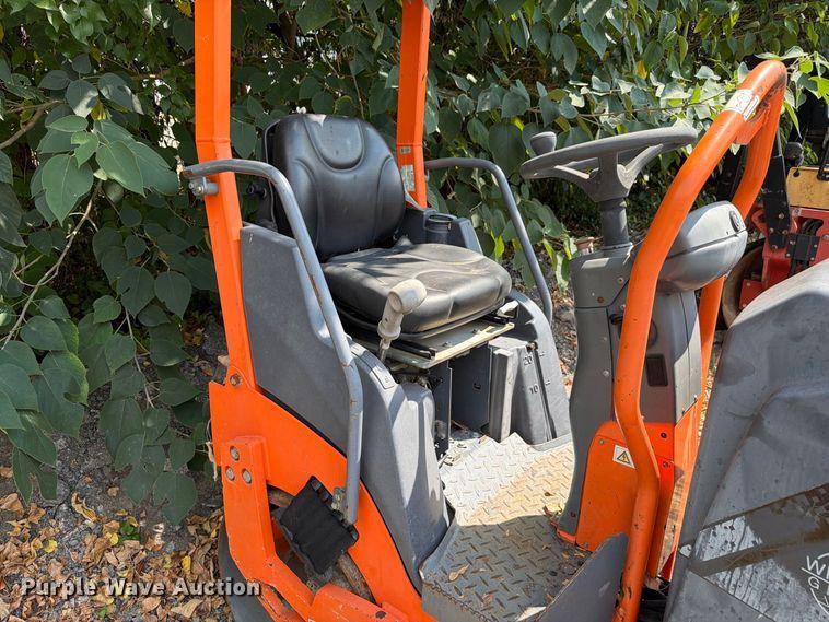 image for item FC3391 2013 Hamm HD 8VV double drum vibratory roller