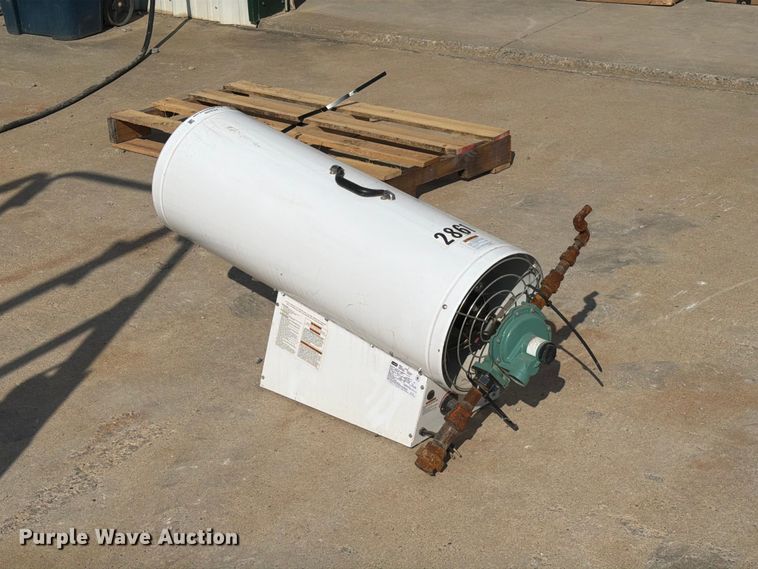 image for item FC3396 L.B White Tradesman 400 heater