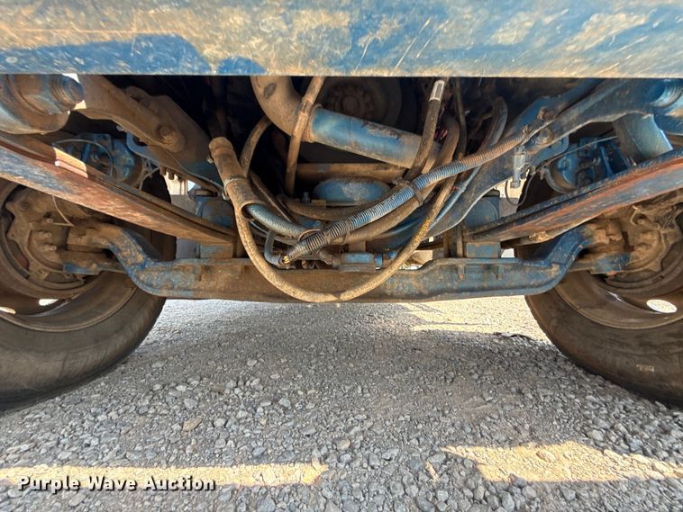 image for item FC4035 2006 Mack CHN613 dump truck
