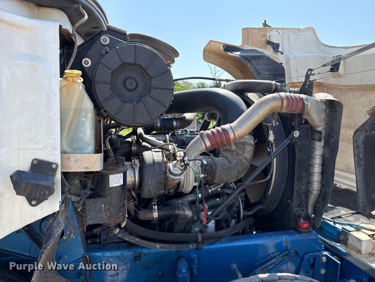 image for item FC4035 2006 Mack CHN613 dump truck