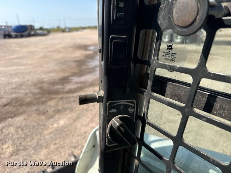 image for item FC4178 2024 Bobcat T770 tracked skid steer loader