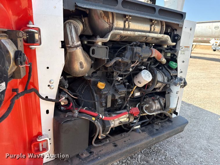 image for item FC4178 2024 Bobcat T770 tracked skid steer loader