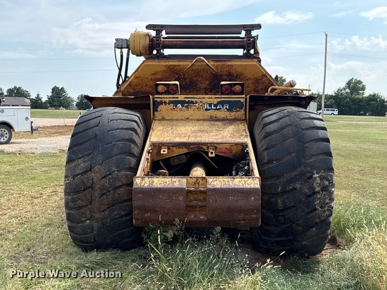 image for item FC4284 1984 Caterpillar 615 elevating scraper