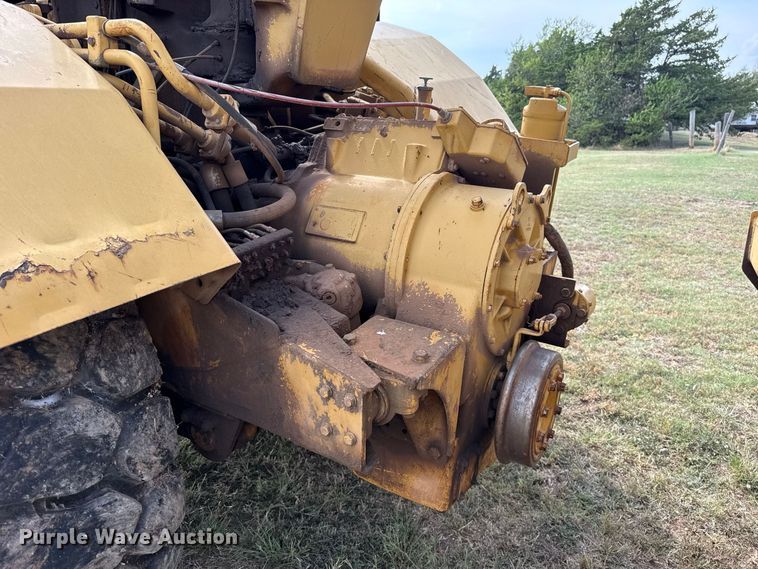 image for item FC4284 1984 Caterpillar 615 elevating scraper