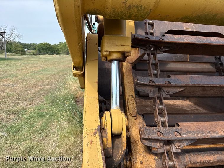 image for item FC4284 1984 Caterpillar 615 elevating scraper