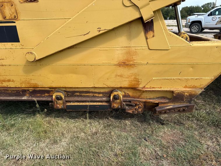 image for item FC4284 1984 Caterpillar 615 elevating scraper