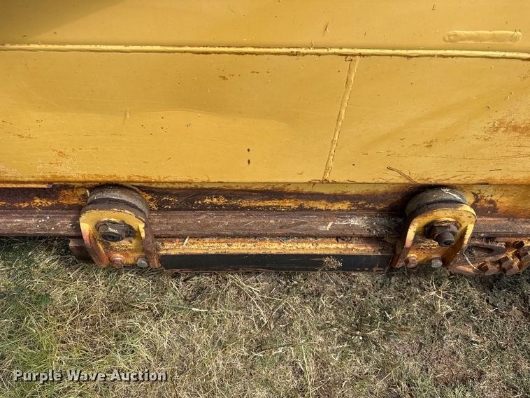 image for item FC4284 1984 Caterpillar 615 elevating scraper