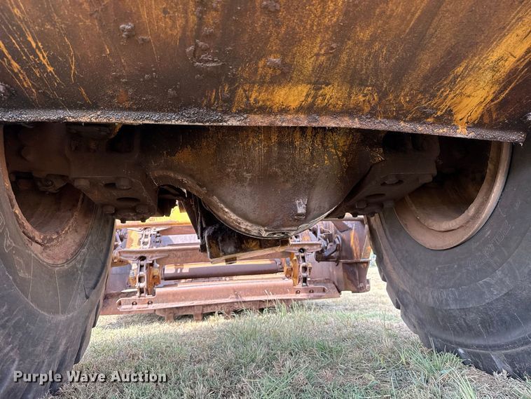 image for item FC4284 1984 Caterpillar 615 elevating scraper