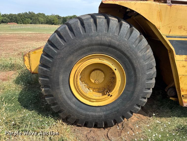 image for item FC4284 1984 Caterpillar 615 elevating scraper