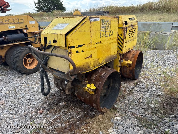 Wacker RT820 trencher