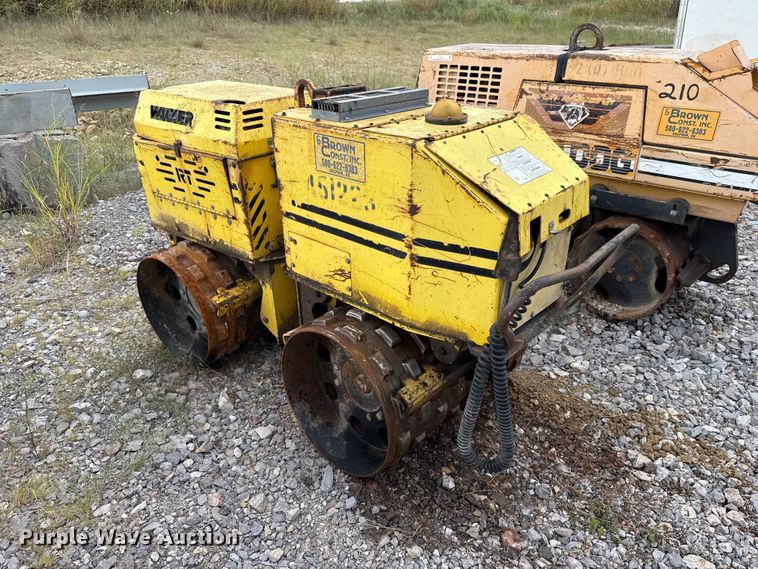 image for item FC4342 Wacker RT820 trencher