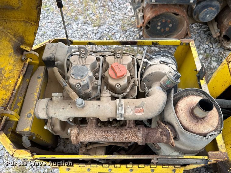 image for item FC4342 Wacker RT820 trencher