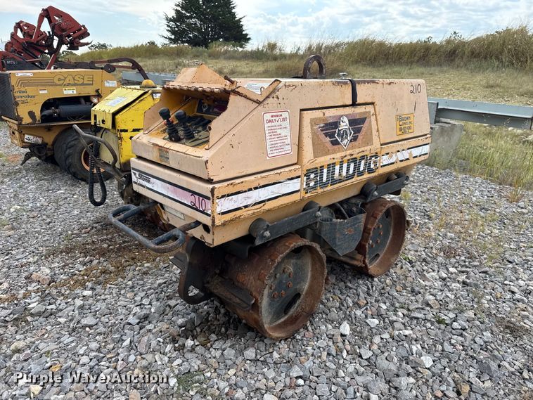 image for item FC4343 Stone TR34R trench compactor