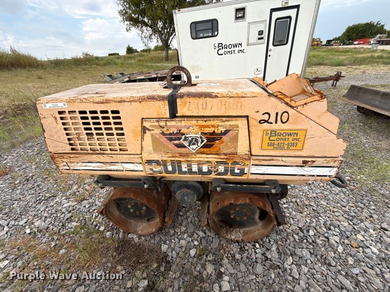image for item FC4343 Stone TR34R trench compactor