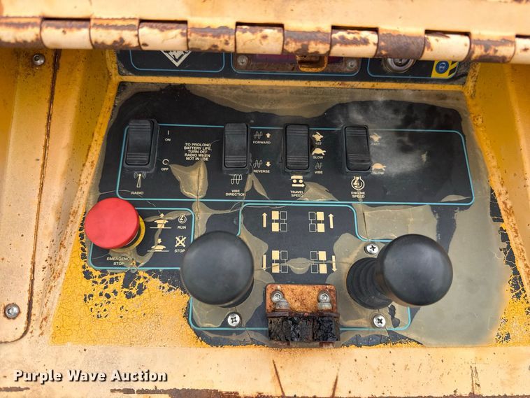 image for item FC4343 Stone TR34R trench compactor