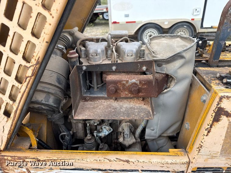 image for item FC4343 Stone TR34R trench compactor