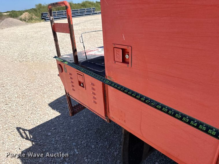 image for item FC4348 2010 International DuraStar 4300 bucket truck