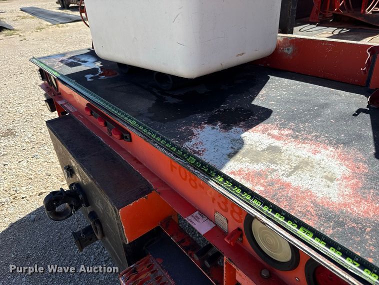 image for item FC4348 2010 International DuraStar 4300 bucket truck