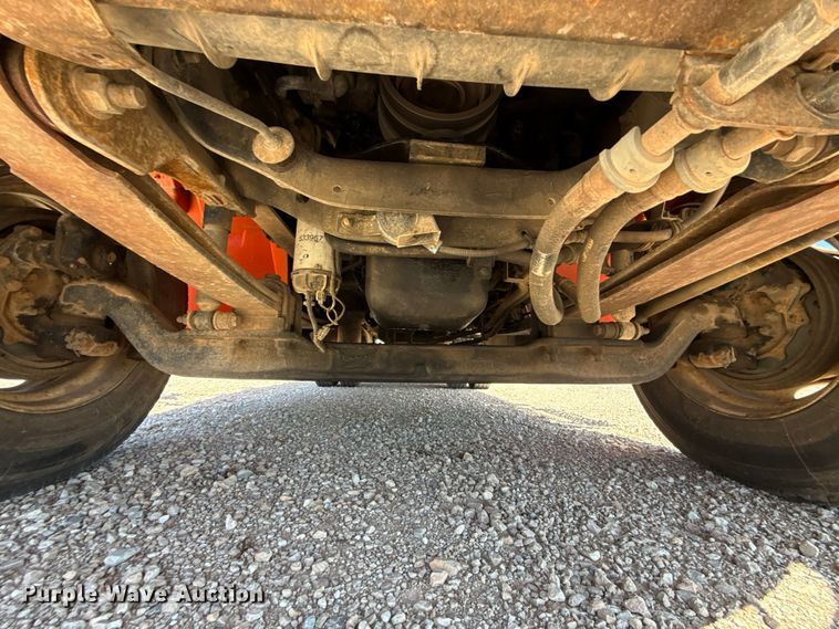image for item FC4348 2010 International DuraStar 4300 bucket truck