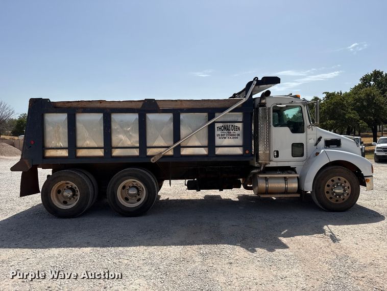 image for item FC4355 2007 Kenworth T300 dump truck