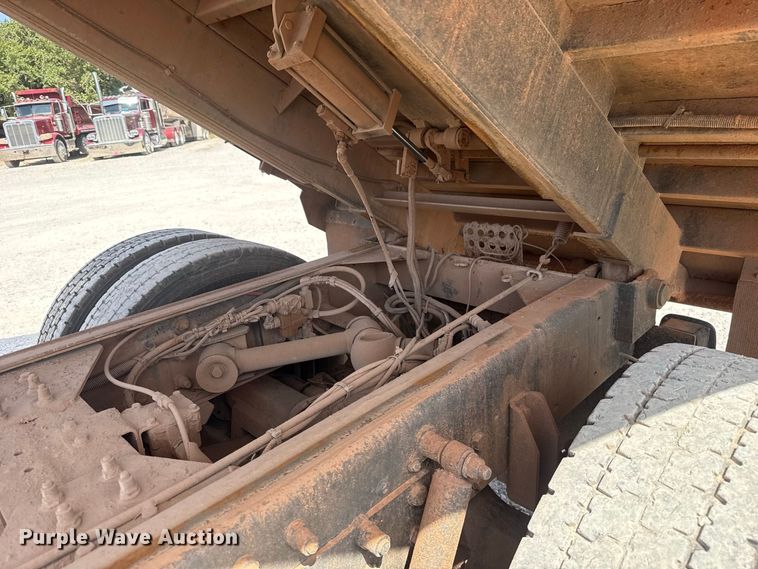 image for item FC4355 2007 Kenworth T300 dump truck
