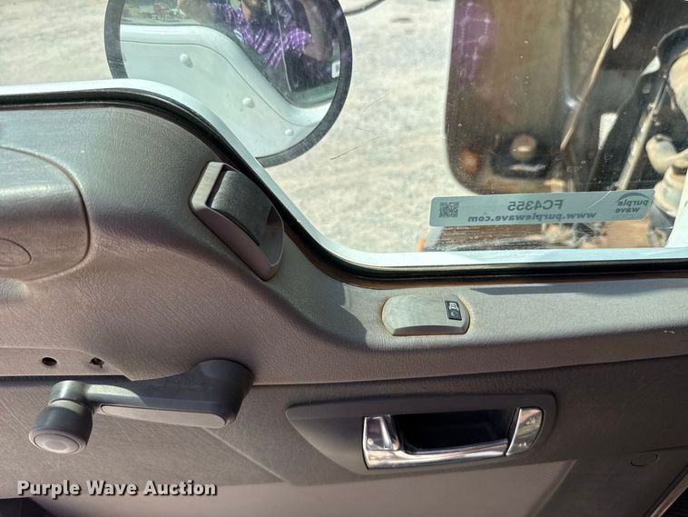 image for item FC4355 2007 Kenworth T300 dump truck