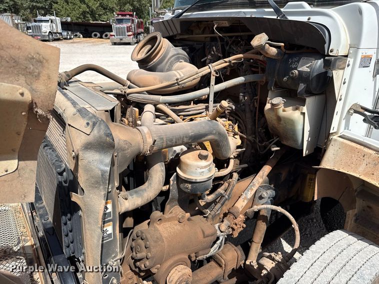 image for item FC4355 2007 Kenworth T300 dump truck