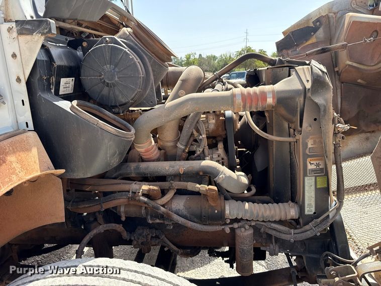 image for item FC4355 2007 Kenworth T300 dump truck