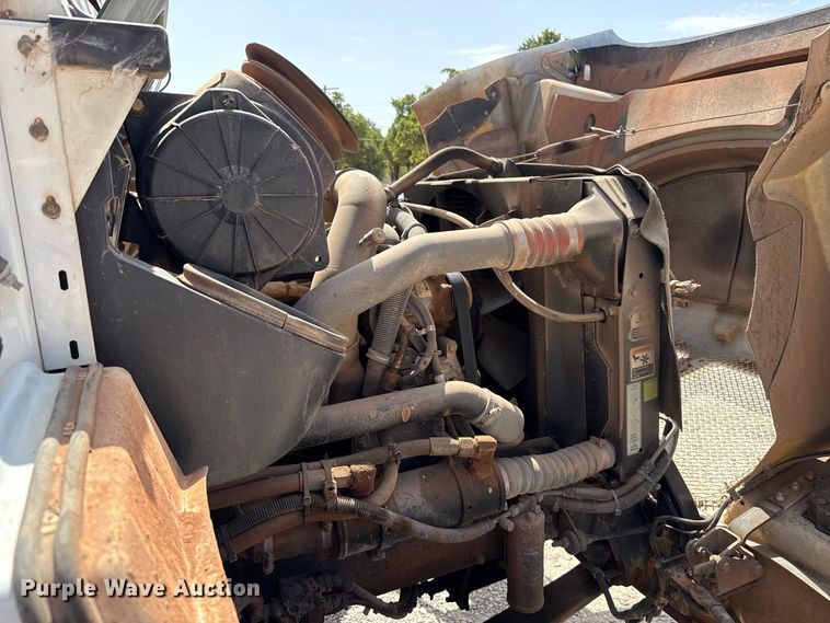 image for item FC4355 2007 Kenworth T300 dump truck
