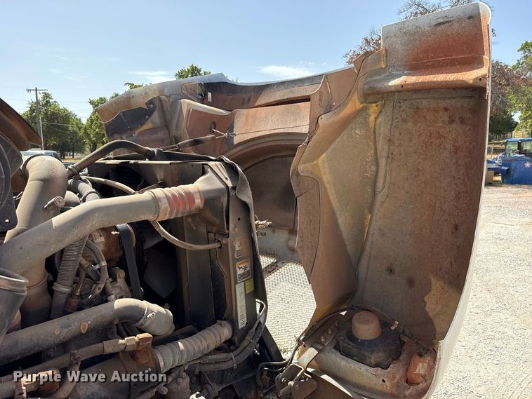 image for item FC4355 2007 Kenworth T300 dump truck