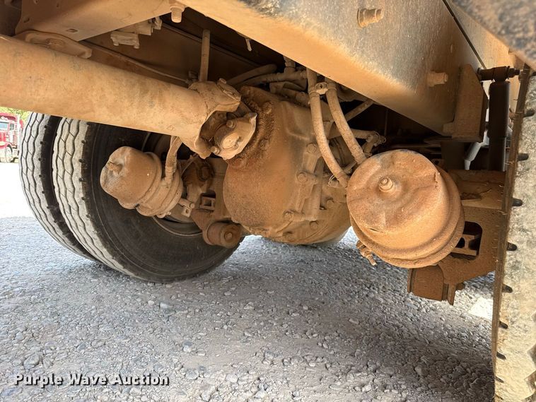 image for item FC4355 2007 Kenworth T300 dump truck