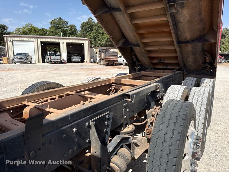 image for item FC4357 2012 Peterbilt 388 dump truck