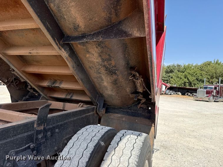 image for item FC4357 2012 Peterbilt 388 dump truck