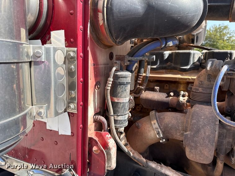 image for item FC4357 2012 Peterbilt 388 dump truck