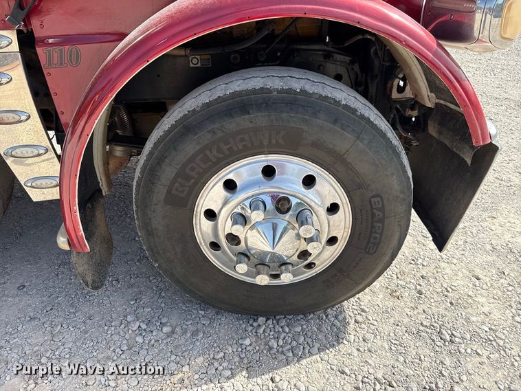 image for item FC4357 2012 Peterbilt 388 dump truck
