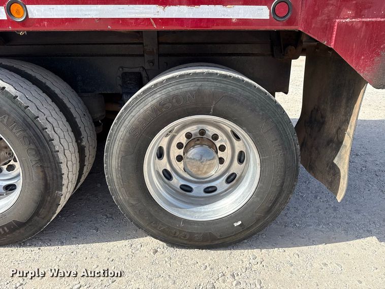 image for item FC4357 2012 Peterbilt 388 dump truck