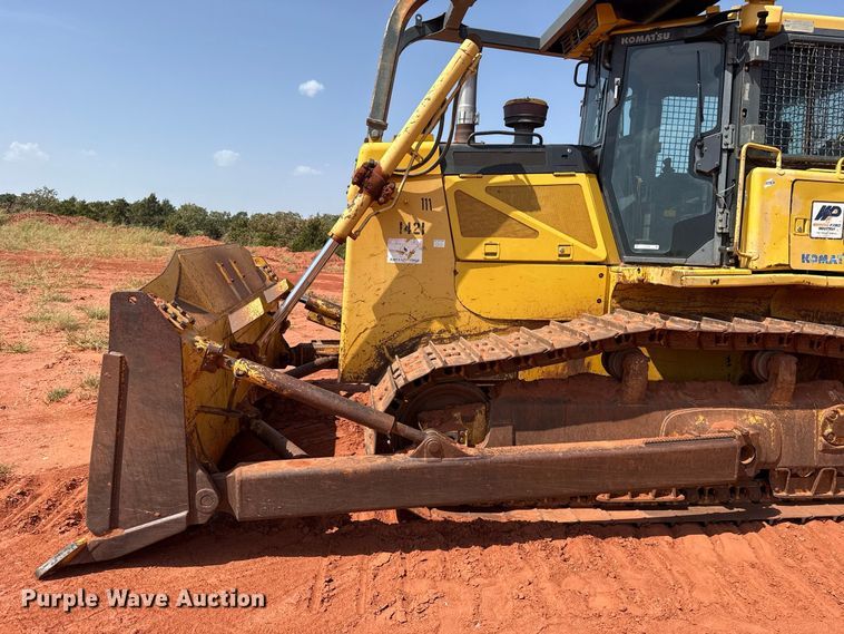 2012 Komatsu D65EX-17