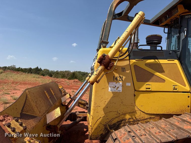 2012 Komatsu D65EX-17