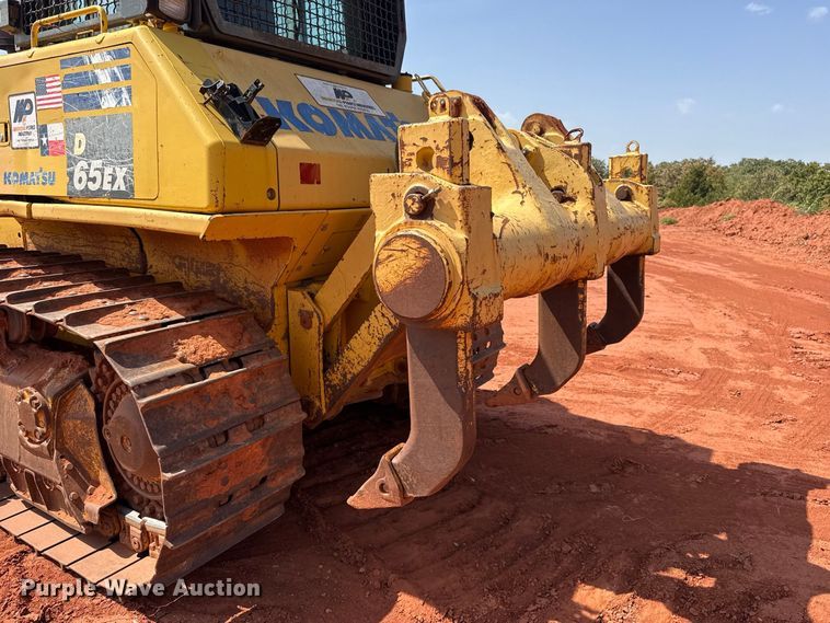 2012 Komatsu D65EX-17