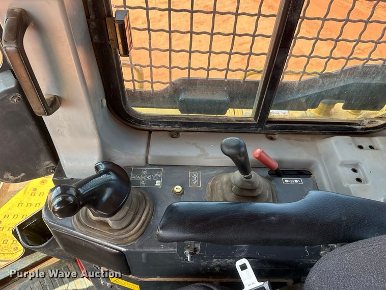 2012 Komatsu D65EX-17