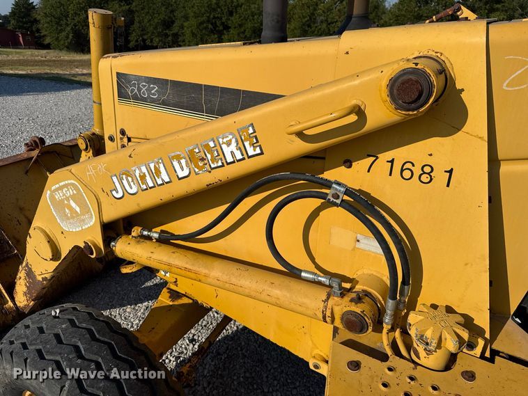 image for item FC4362 1994 John Deere 310D backhoe